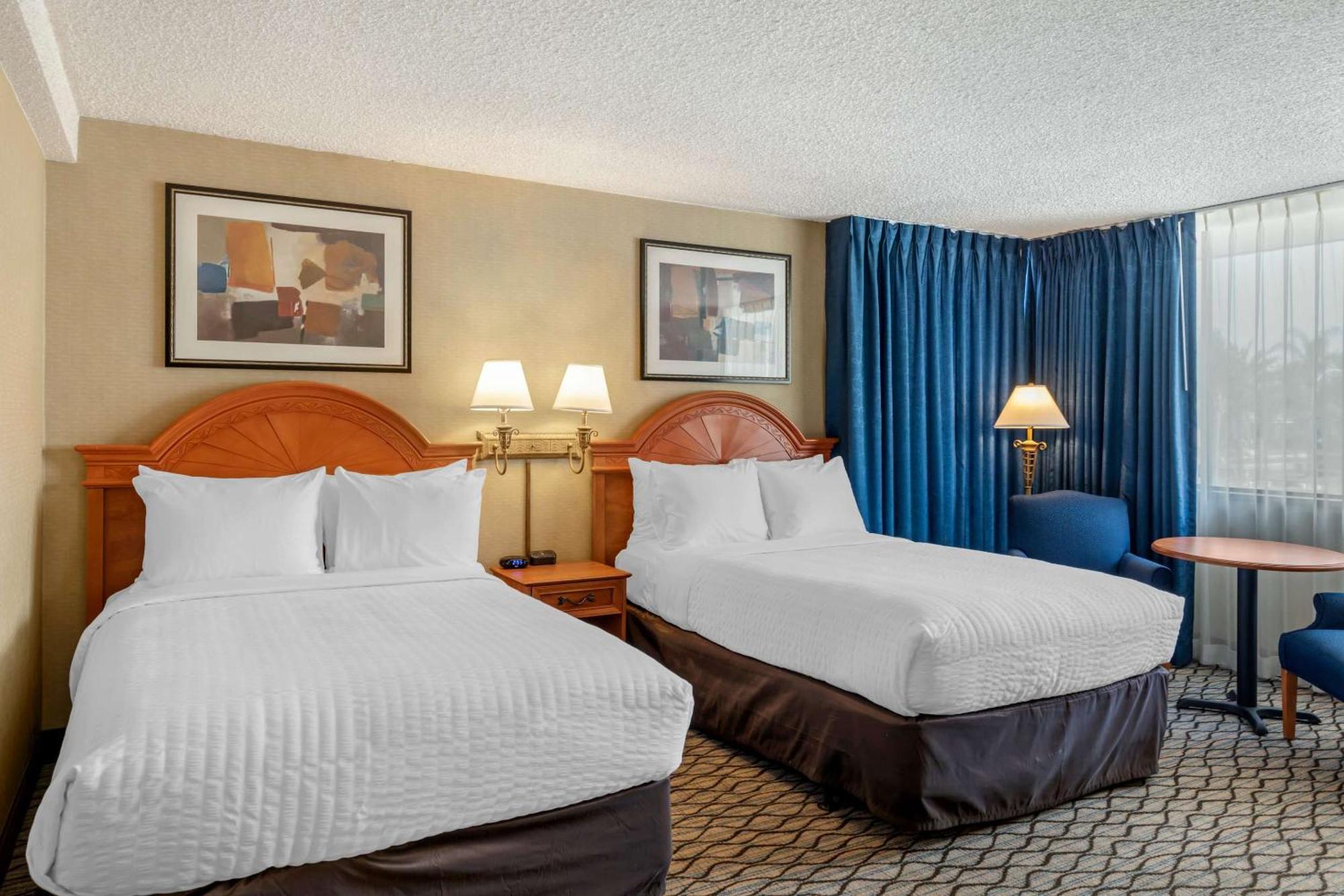 Clarion Hotel Anaheim Resort Εξωτερικό φωτογραφία